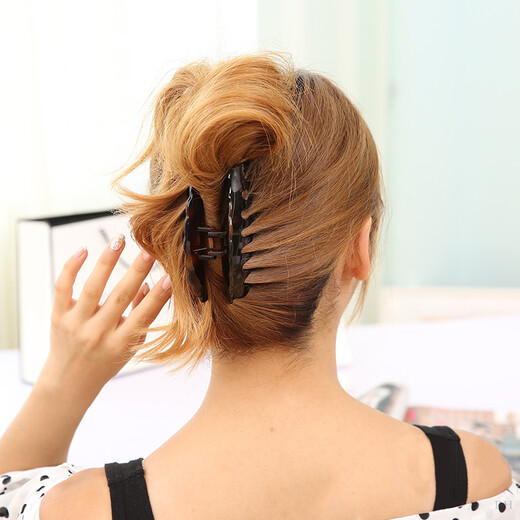 Zhaoxuan Japanese and Korean headwear, Korean style simple hairpin, large grabber, resistant to falling, bathing hair grabber, hair claw hairpin headwear J078 light brown