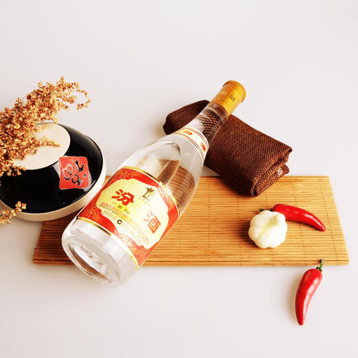 Fenjiu 53% Yellow Cover Fenjiu Fen Liquor High-ration Liquor Bubble Wine 53% 475mL 6 Bottles Six Bottles