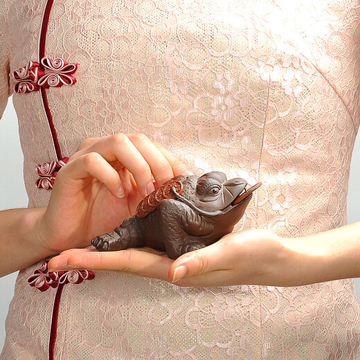 Tang Feng Zisha Tea Pet Golden Toad Tea Set Tea Tray Ornaments Water Spray Tea Pet Boutique TF-4097 Jubao Golden Toad Tea Pet 28