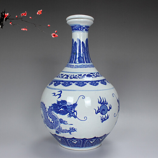 Xindeheng Jingdezhen Ceramics 5 Jin Jin equals 0.5 kg blue and white porcelain sealed long neck flat lid wine bottle cool bottle wine jar double dragons playing with beads 5 Jin Jin equals 0.5 kg packed cool bottle double dragons playing with beads