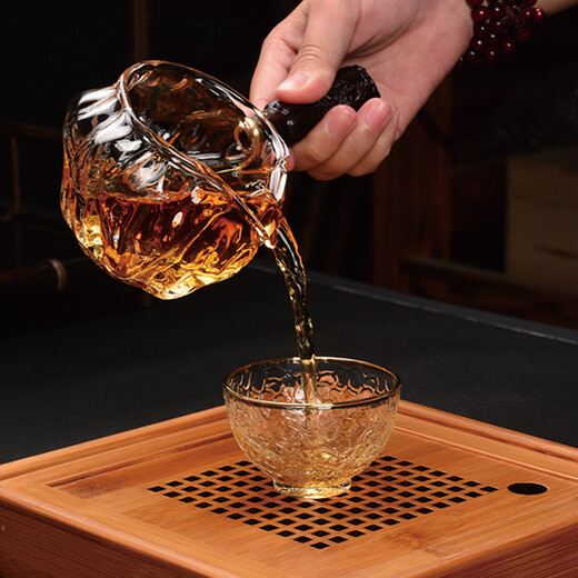 Porcelain brand tea set, heat-resistant and anti-scalding tea set, uniform cup, male cup, kung fu tea set accessories, side handle <Baicai handle> fair cup