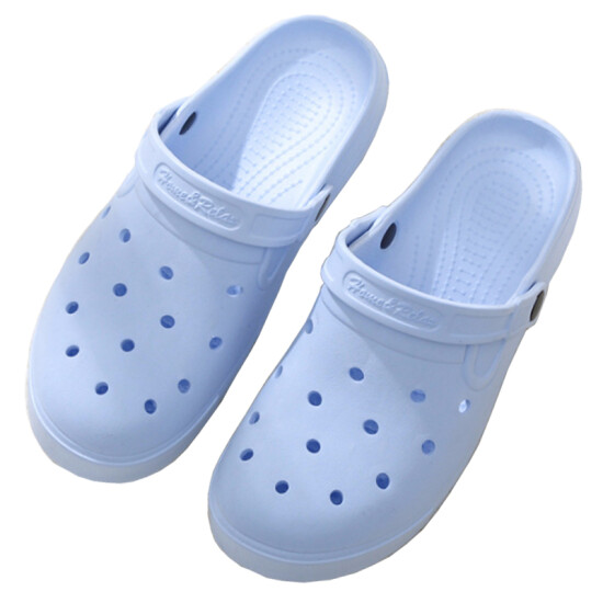 crocs female