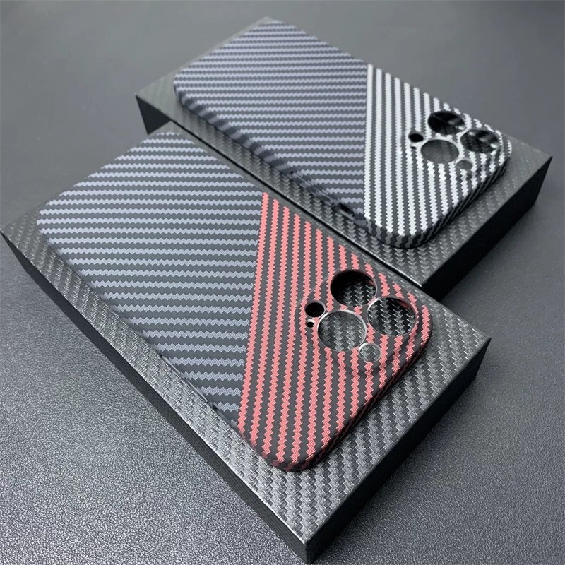 Suitable for new Apple 15ProMax mobile phone case iPhone14Pro Kevlar carbon fiber pattern 13ProMax all-inclusive embossed boys carbon fiber texture all-inclusive black and red iPhone 14 Pro Max
