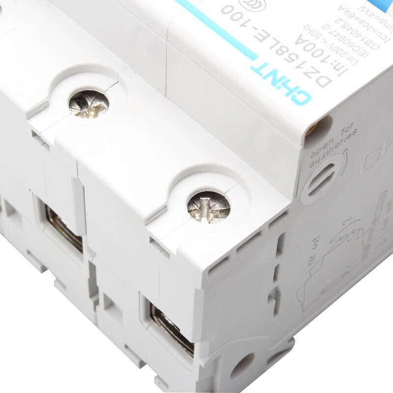 Chint (CHNT) air switch circuit breaker air leakage circuit breaker DZ158LE2P/100A main gate short circuit leakage protector leakage protection switch