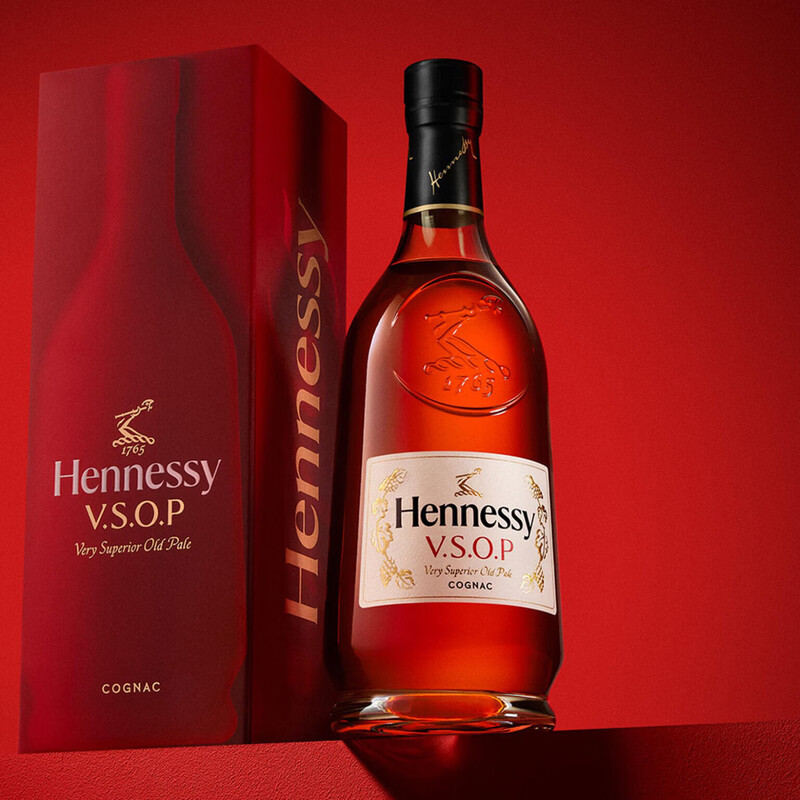 Hennessy VSOP imported from France, cognac, foreign wine and spirits, good choice for business banquets and gifts, VSOP 700mL 6 bottles