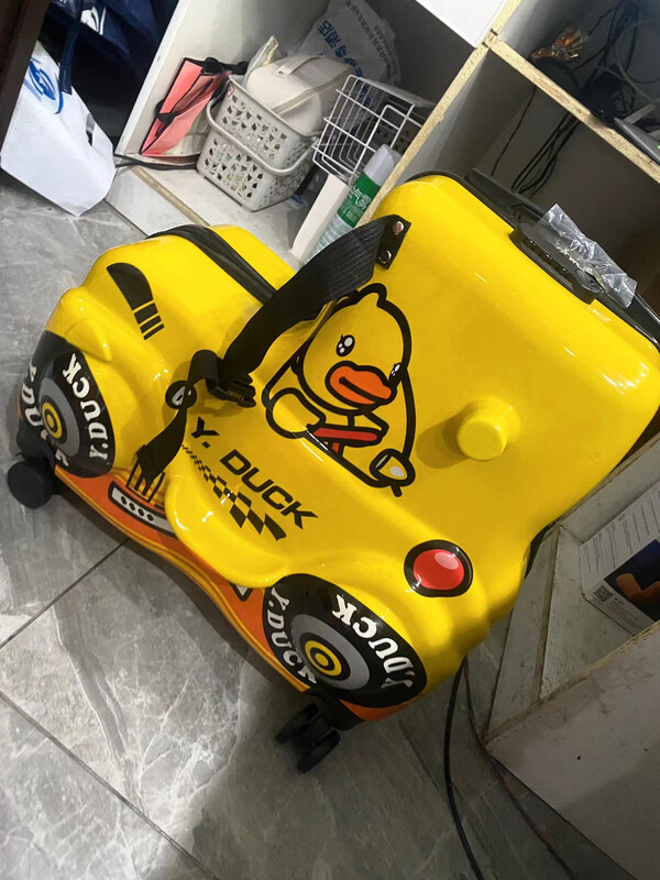 BARNOROO suitcase children's sit and ride cartoon trolley case little yellow duck cute car creative children's trolley case 24-inch car riding case zipper