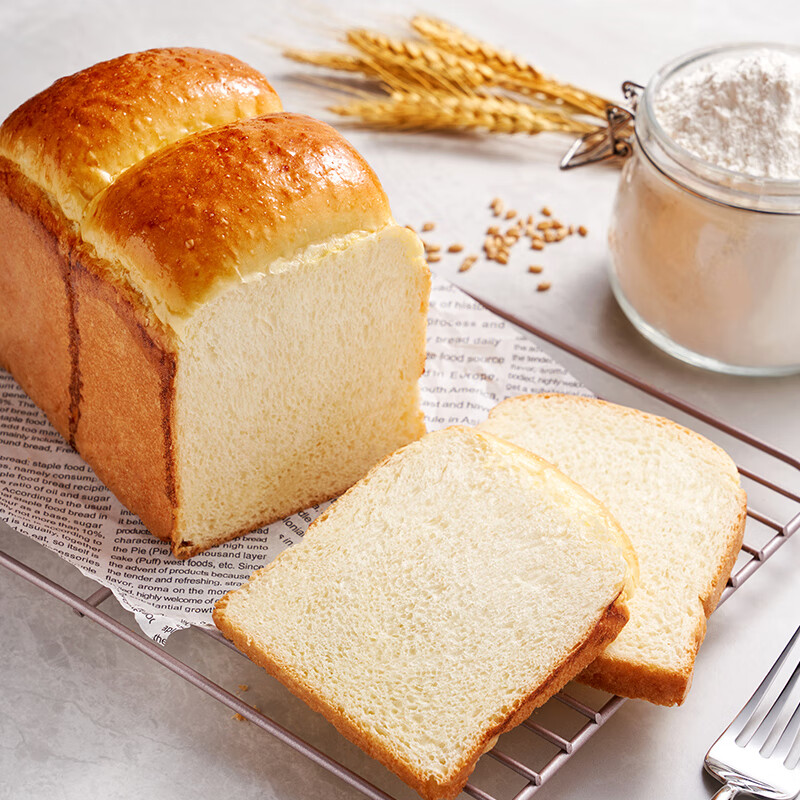 Xinliang Original Bread Flour 5kg High Gluten Flour Baking Ingredients Special Wheat Flour for Bread Machines