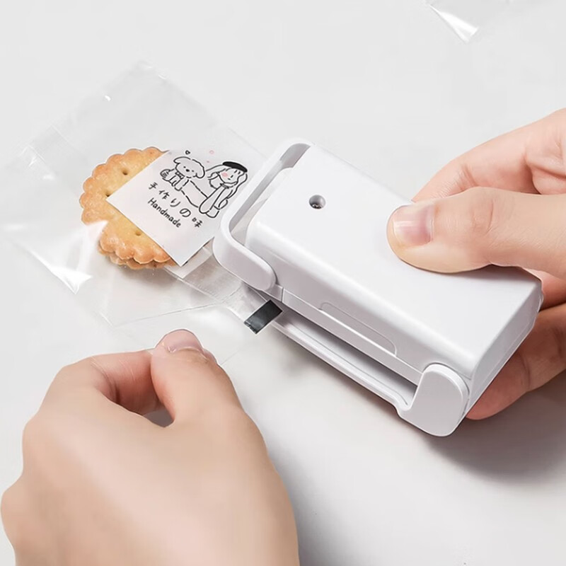 LEC Japanese electric heating sealing machine mini portable hand-pressed plastic bag sealer household small snack packaging bag sealing artifact mini sealing machine (white)