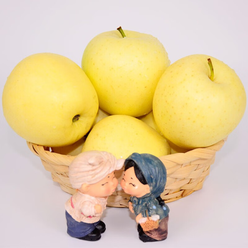 Sweet and drunk Yantai Apple Yellow Marshal Noodles Apple Golden Marshal Yellow Banana Shandong Fresh Fruit Seasonal Whole Box Fresh Fruit Net Weight 4.5 catties 75mm