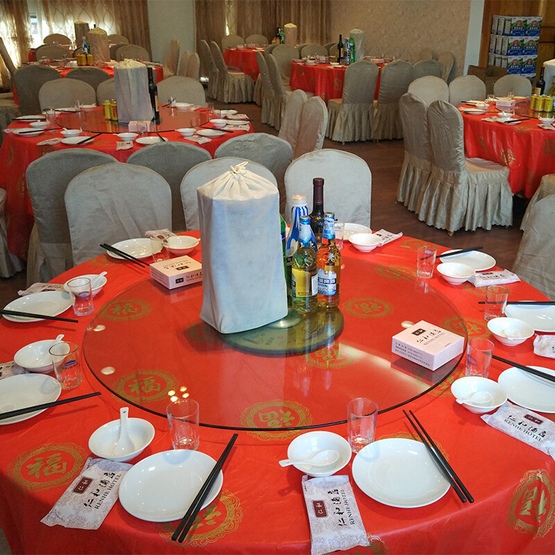 Tuojin disposable plastic tablecloth for moving into the new year red birthday banquet with blessing characters thickened full moon wine round table Spring Festival tablecloth 1.6 meters Jinfu 10 pieces
