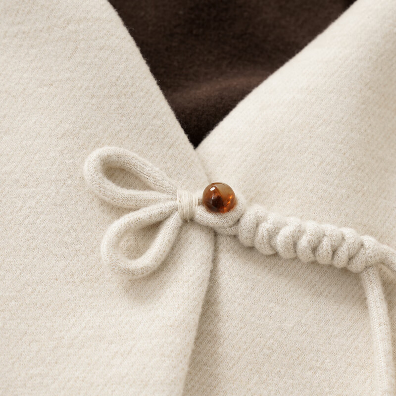 Fragment (dribs&drabs) fragment suit for women 2024 winter new style new national style buckle v-neck vest half turtleneck knitted skirt complete set coffee white 160/84A/M