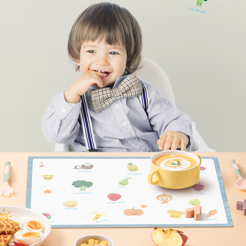 COOKSS baby disposable placemats for children and infants portable waterproof dirty tablecloths for eating out and no-wash 10 pieces