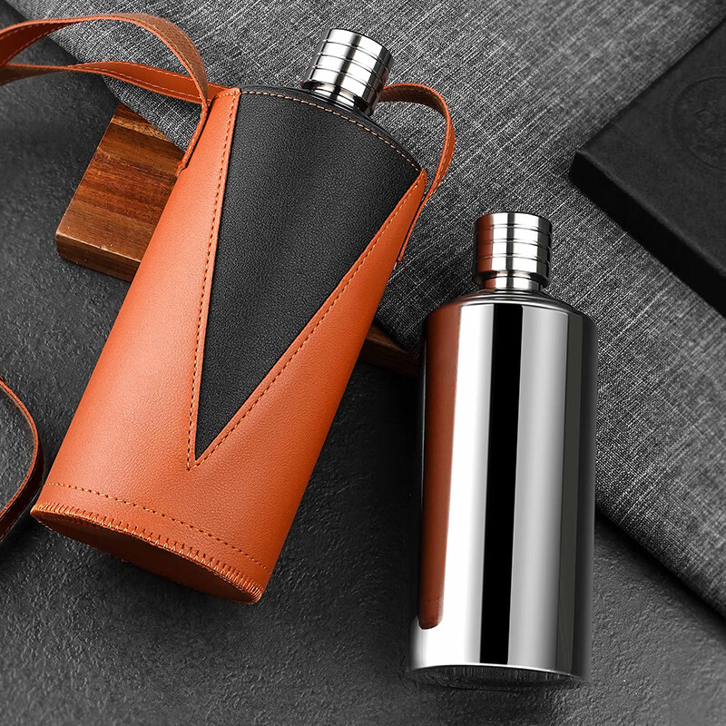 Huangxi portable wine bottle 304 stainless steel small wine bottle portable outdoor wine bottle 2 catties large capacity household liquor bottle 2 catties wine bottle (free strap) single bottle 1L