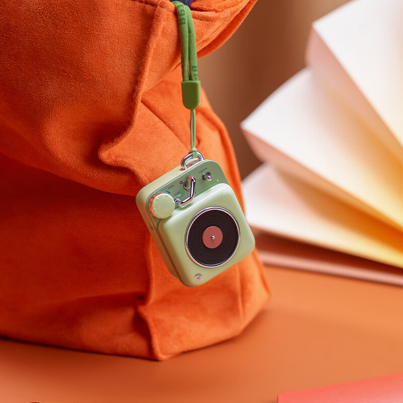 Elvis Presley Radio Elvis Presley Audio Atomic Record Player B612 MW-P1 Portable Retro Bluetooth Speaker Outdoor Mini Speaker Wilderness Green High Fidelity New Year Gift Birthday Gift