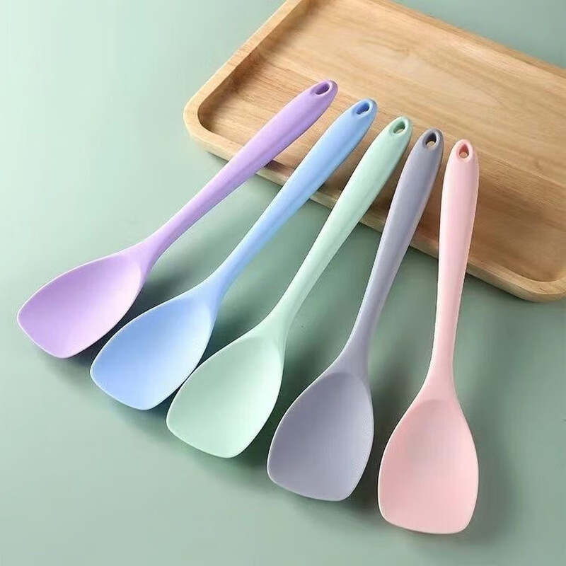 Food grade silicone spatula, non-stick pan, cooking spoon, small spatula, food supplement, frying spatula, salad spatula, household high temperature resistant kitchen utensil spatula, random color salad concave spatula 1