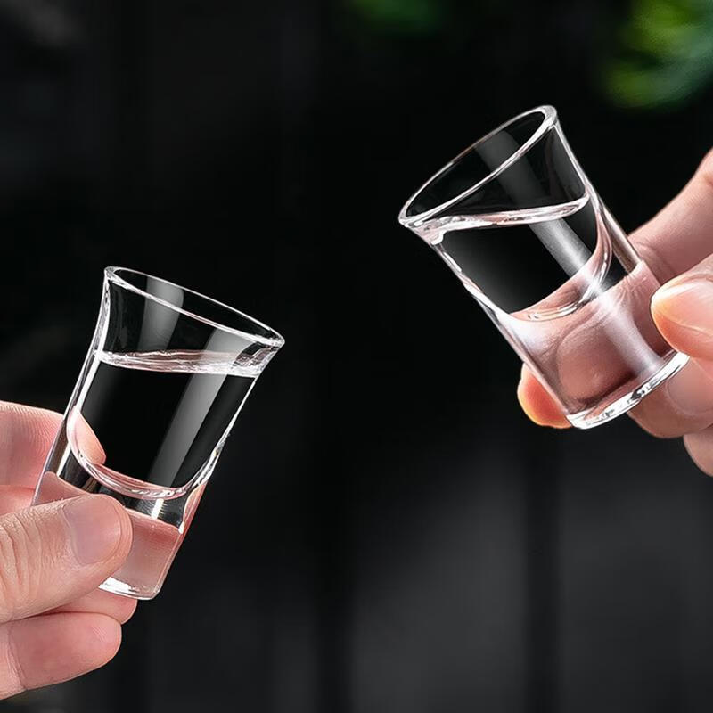 German imported high-quality white wine cup 2 liang wine set glass 2 liang white wine household Chinese style bullet cup high-end high-end wine set gold foil wine dispenser 100ml 10 pieces gold foil gold edge white