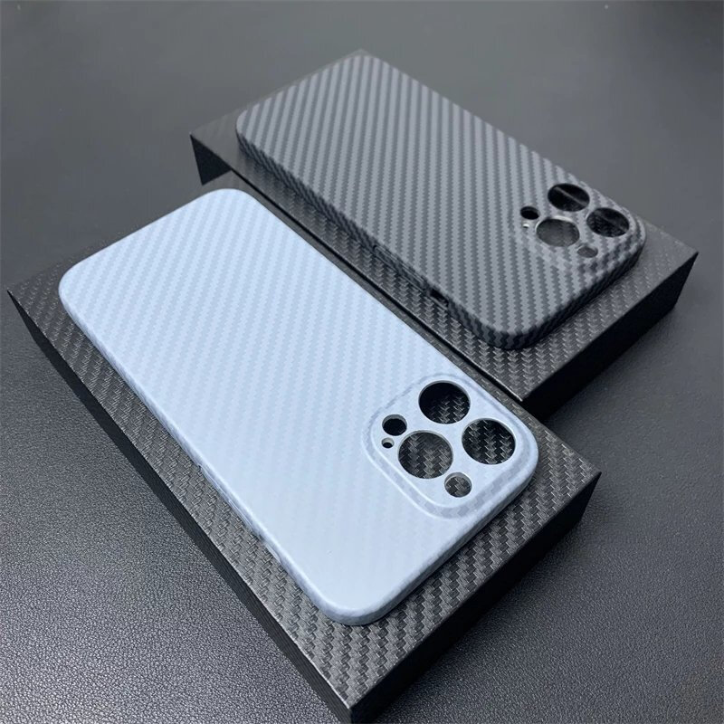 Suitable for new Apple 15ProMax mobile phone case iPhone14Pro Kevlar carbon fiber pattern 13ProMax all-inclusive embossed boys carbon fiber texture all-inclusive black and red iPhone 14 Pro Max