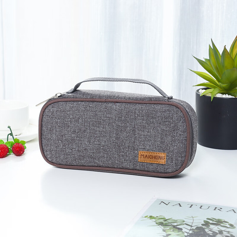 Aishangyou Insulin Refrigerator Box Portable 2-8°C Drug Refrigeration Bag Breast Milk Cooling Insulated Bag Interferon Insulated Box 2-8°C Storage Coffee Color + 2 Ice Bars