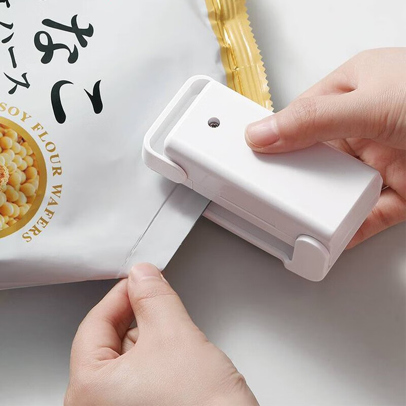 LEC Japanese electric heating sealing machine mini portable hand-pressed plastic bag sealer household small snack packaging bag sealing artifact mini sealing machine (white)