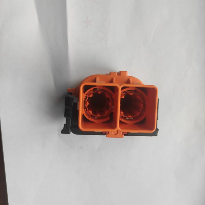 New energy connector plug/HVC2P80FS150 starting from 1 set