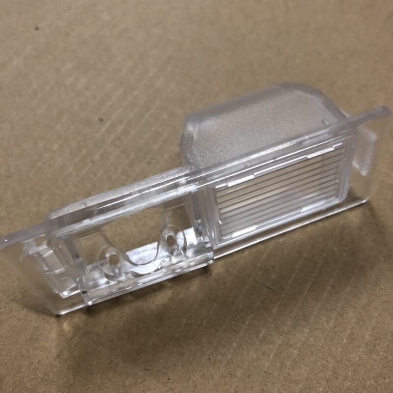 Buick LaCrosse Yinglang Lu Zun Weilang Angkla Angkewei reversing camera bracket special license plate light housing Yinglang sedan license plate light bracket