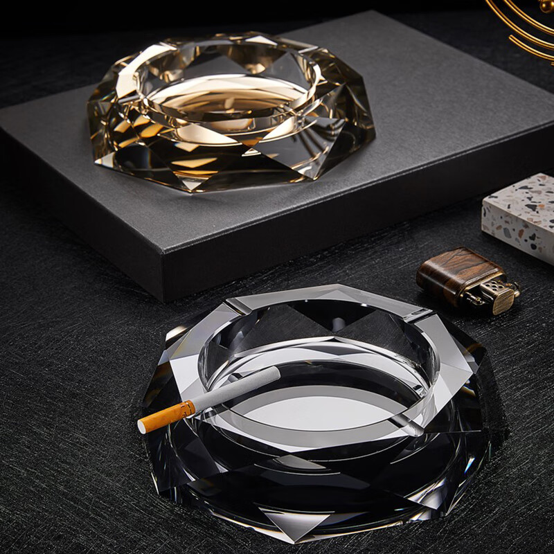 VINOS ashtray creative personalized glass ashtray large men's home office KTV club home furnishings crystal ashtray champagne gold 20CM