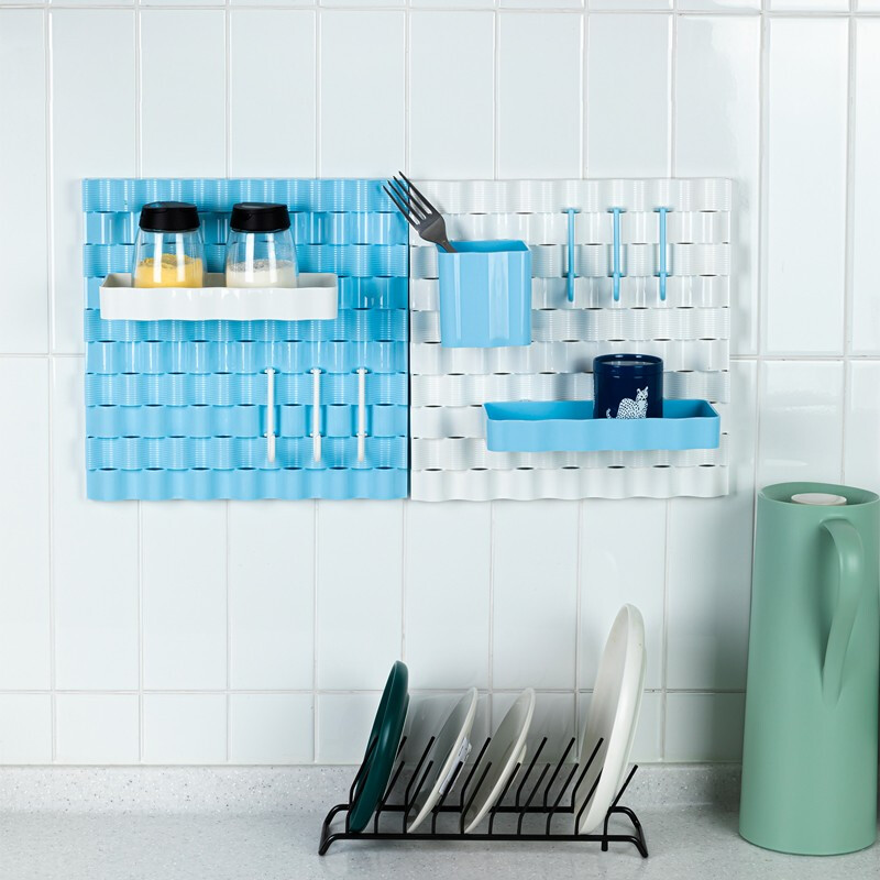 Deli household perforated board without punching kitchen bathroom wall storage rack dormitory rack shelf large capacity board perforated board tray 197*28*97mm (white)