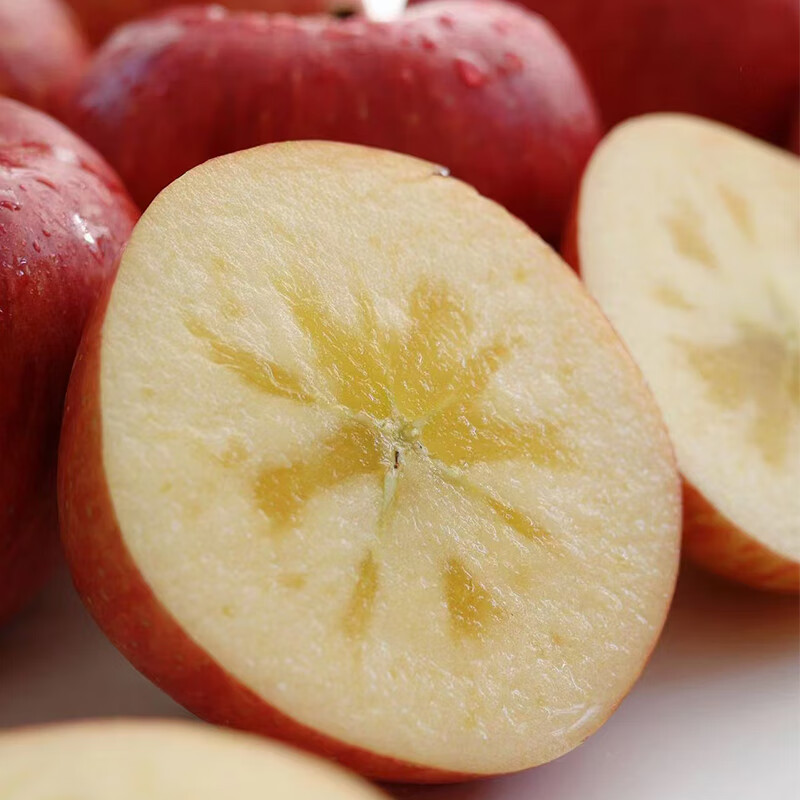 Interesting taste of Xinjiang Aksu rock candy heart apple, net weight 8.5 catties, single fruit starting from 80mm, first-class fresh fruit straight from the source