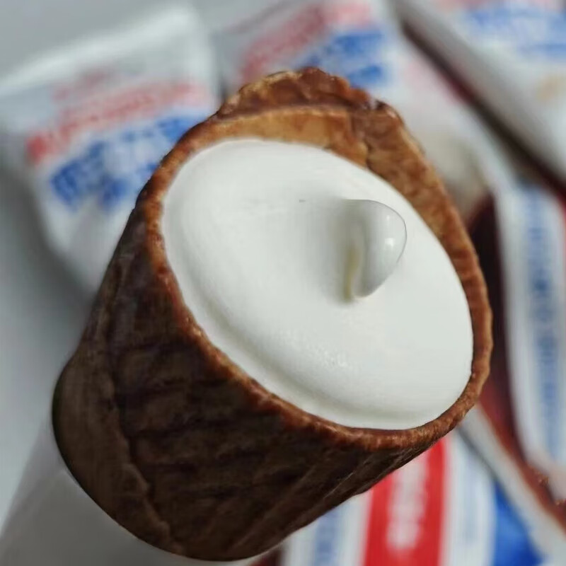 Hongbaolai Russian style large cone milk flavored ice cream 100g