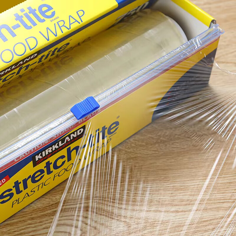 Huili's customized imported KIRKLAND food cling film for home use with cutter for kitchen high temperature resistant cling film large roll 750 feet (231 meters) 1 box 1