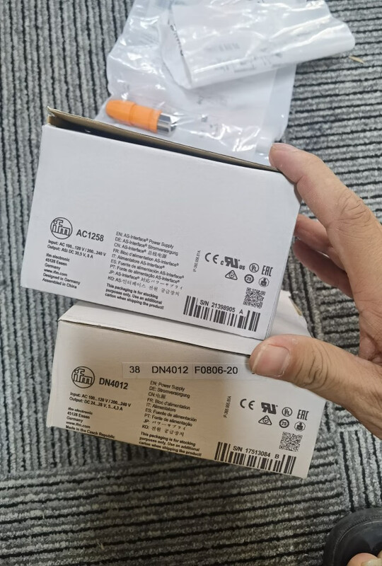 Original IFMAC1258DN4012 controller in stock AC1256