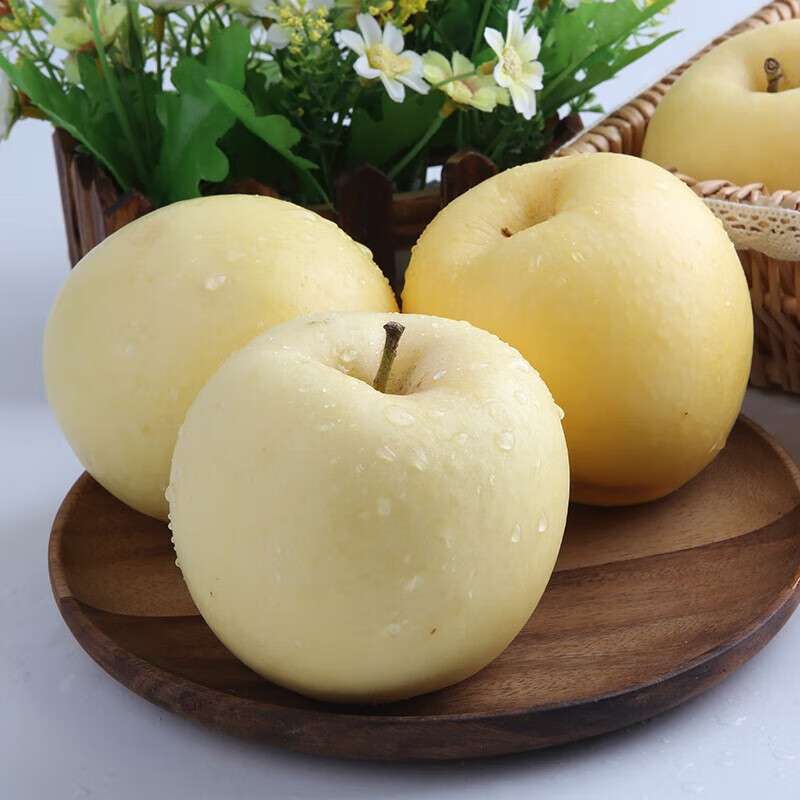 Jingdida Shandong Cream Fuji Apple Selected 8 Jin Fruit King Single Fruit 85mm + Direct Shipping from Source