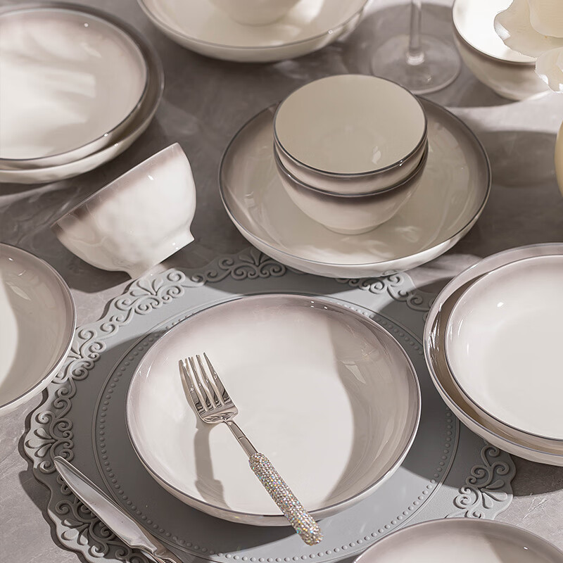 Shumang bowls, plates, and tableware for household Nordic ceramic tableware complete set of silver-painted dishes, tableware, moving gift, housewarming gift, 12-person meal with soup pot, gift box, 60-piece set