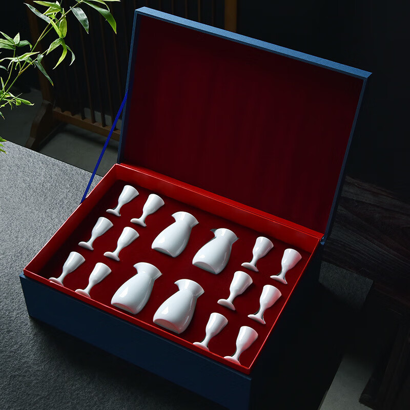 Xiongwochi high-end white wine cup set mutton fat jade porcelain wine set ceramic household wine divider Chinese style spirit cup gift box Yingqing wine set-6 pots 6 cups gift box