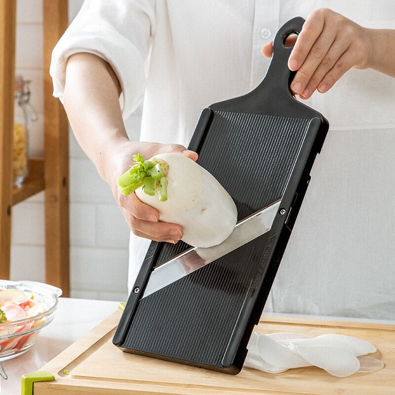 Shimomura (SHIMOMURA) Japan imported cabbage shredder, cabbage grater, vegetable cutter, scraper, grater knife with hand guard, melon and fruit slicing, large size