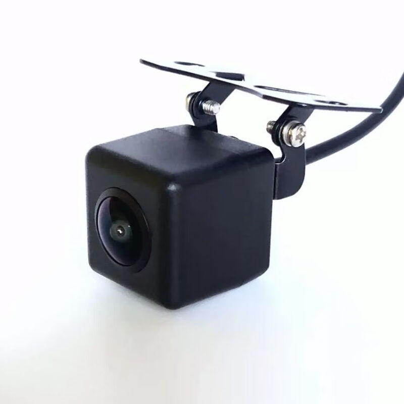 High-definition invisible pinhole camera 4-pin S socket reversing, super reversing, night vision, fisheye wide-angle terminal, old-fashioned square type (installation type at the license plate light position)