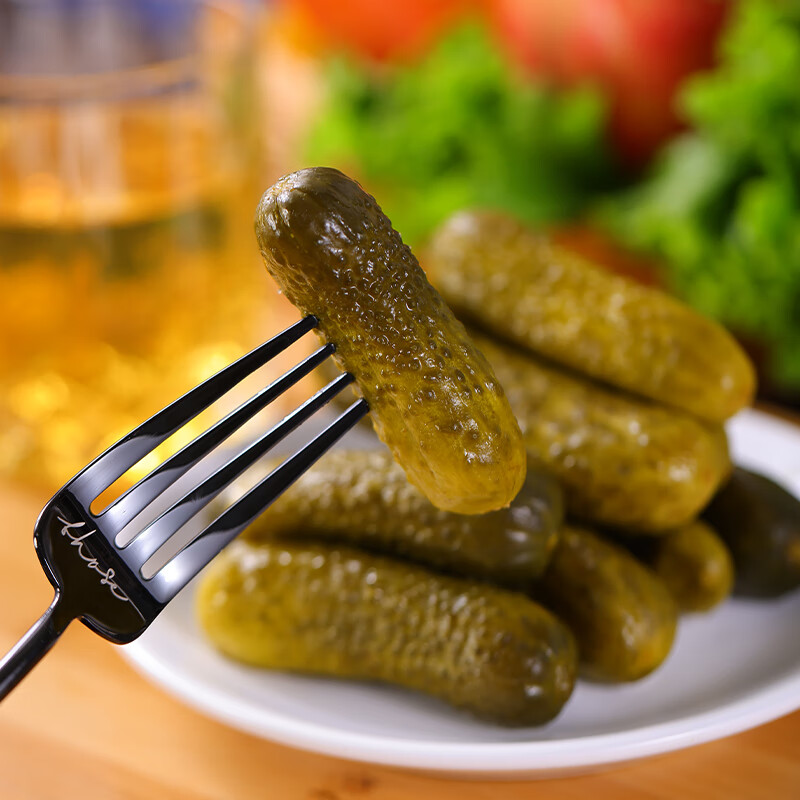 Uncle Ivan imported from Russia, pickled cucumbers, Russian-style Vanya daddy canned sauce, pickles, food for meals 680g