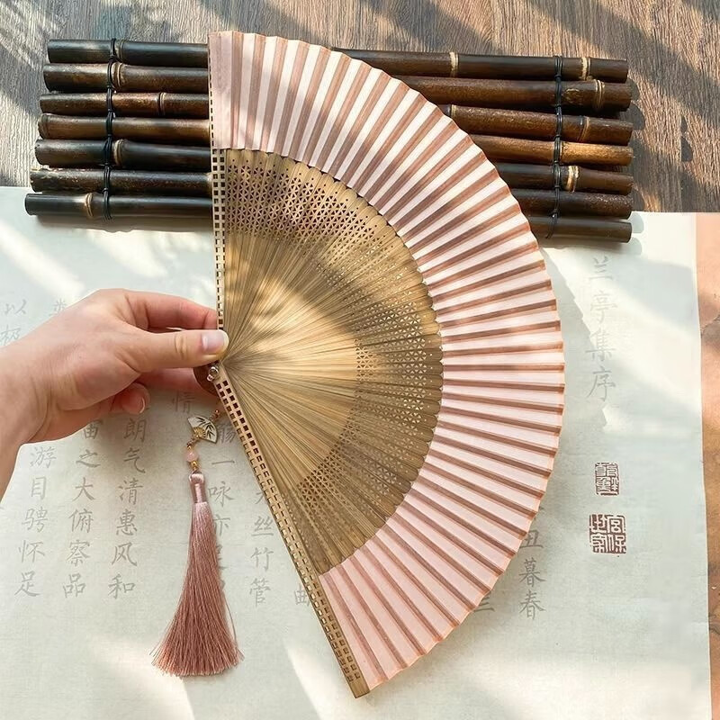 Yongye Xinghe Fan The same style of dancing fan ancient style Send to the Moon fan Yu Shuxin Miaomiao dance fan Xinzhong New Chinese style dance folding fan pink Miaomiao above style without pendant