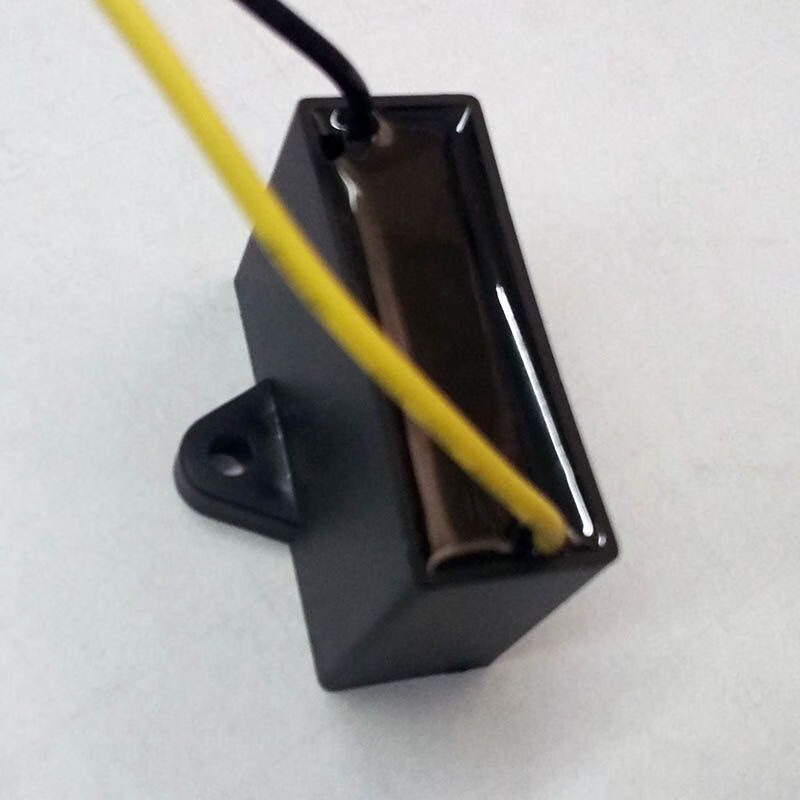 Guangzhou motor brand ceiling fan capacitor CBB61 starting capacitor 2.7UF2.5uF universal and durable