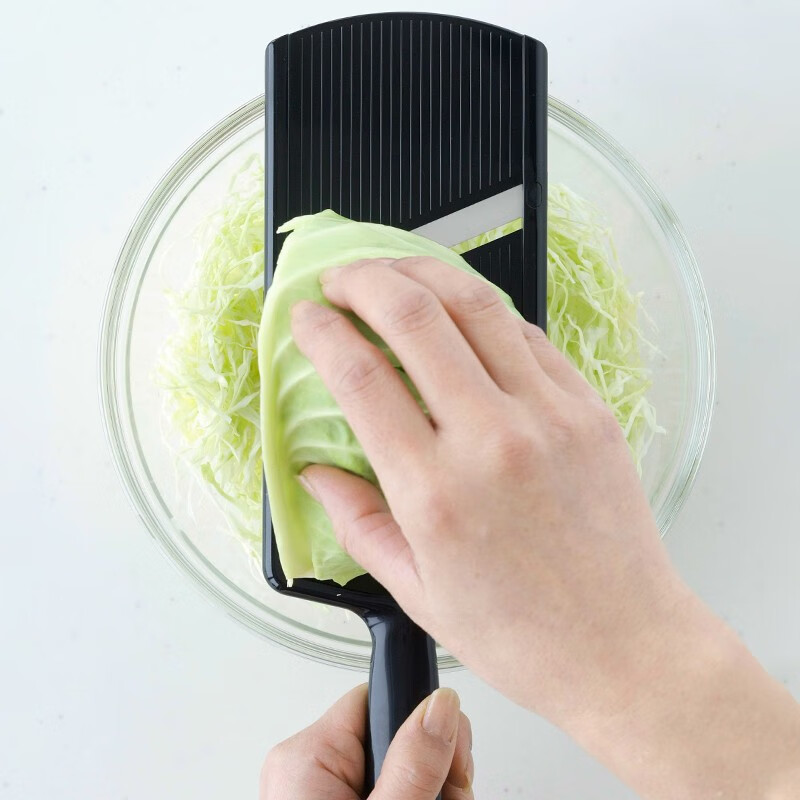 Shimomura (SHIMOMURA) Japan imported cabbage shredder, cabbage grater, vegetable cutter, scraper, grater knife with hand guard, melon and fruit slicing, large size