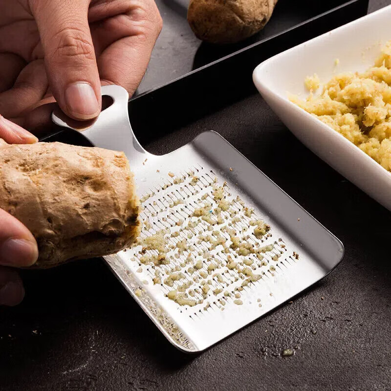 Stainless steel ginger grinder, garlic grinder, ginger grinder, ginger grinder, household grinding and grating supplementary food, ginger and garlic grinder, ginger grinder, 1 large size