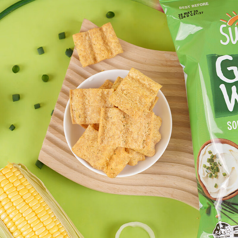 Sunbites potato chips sour cream onion wavy cereal flakes 170g Australian imported casual puffed drama snacks