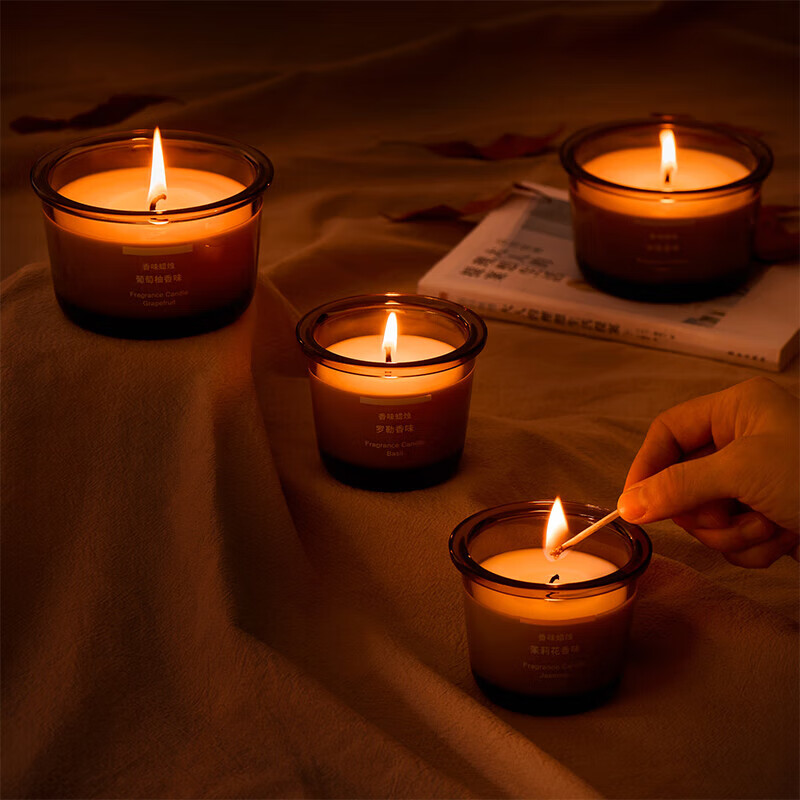 MUJI Scented Candle Aromatherapy Indoor Fragrance Fragrance Atmospheric Souvenir Gift Gardenia Scent 85g