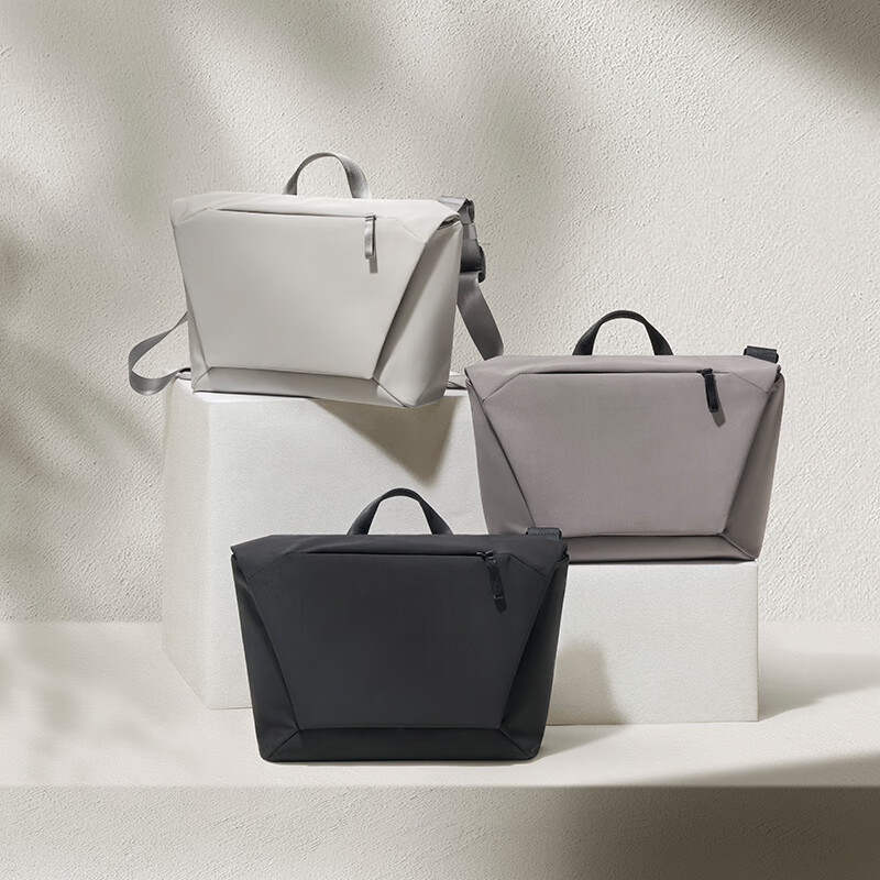 Mijia Xiaomi Messenger Bag Men's Large Capacity Commuting Backpack Casual Sports Versatile Female Student Shoulder Bag Carbon Black