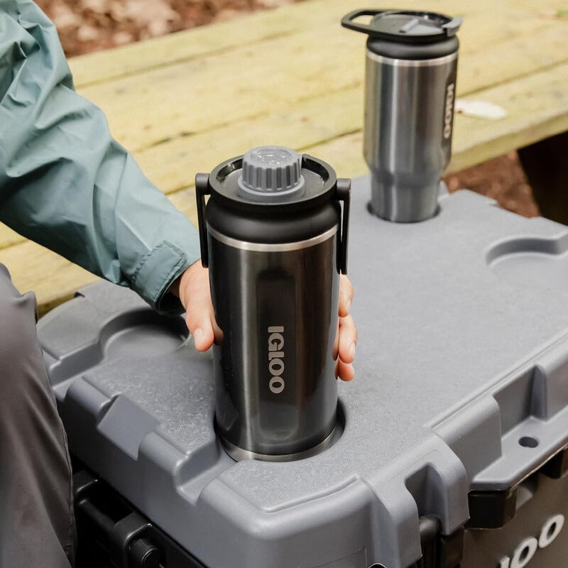 IGLOO 47.3L outdoor cooler, portable ice bucket for camping, fishing and camping, thickened insulation