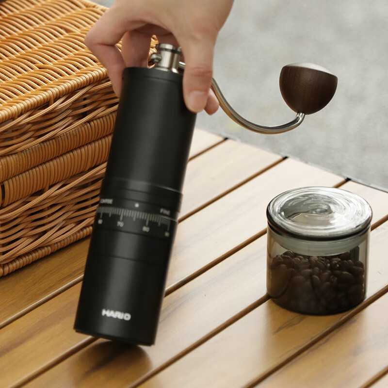 HARIO new stainless steel core hand grinder coffee bean grinder precision adjustment household portable outdoor stainless steel core grinder capacity 24g