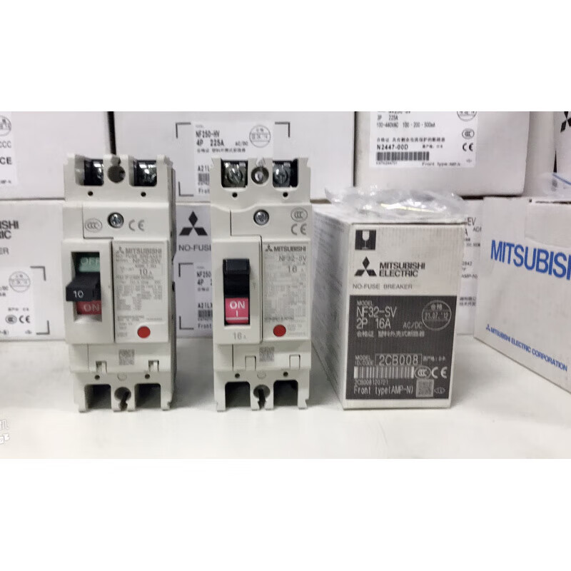 Mitsubishi MCCB plastic case circuit breaker NF63-CW CV 2p 3p 60504032A 40A 3P