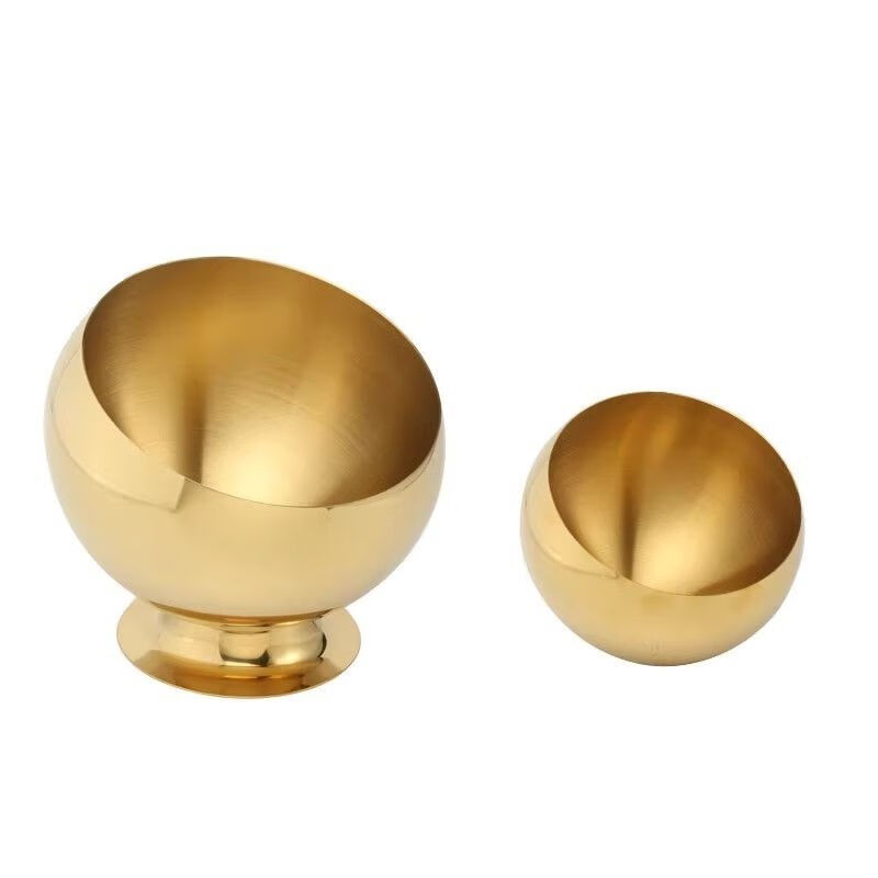 Cigarette butt small trash can creative stainless steel desktop trash can office coffee table countertop peel storage bucket cigarette cup KTV ashtray bar 22CM footless