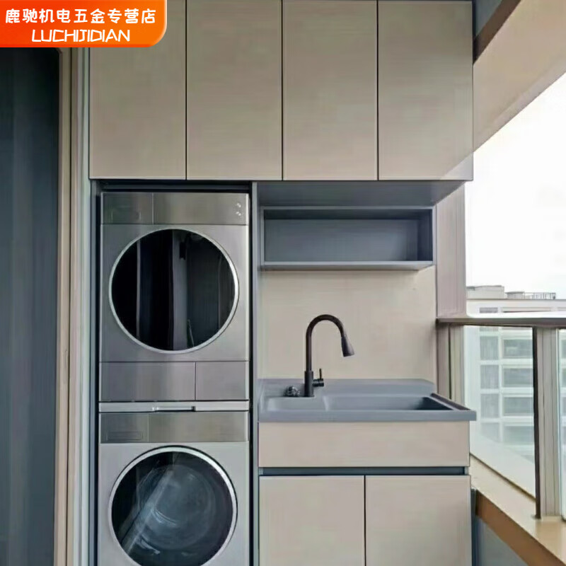 Qinkai custom-made aluminum alloy door cabinets, measuring and measuring in the same city, simple 2 years, one-stop production. Custom-made aluminum alloy door cabinets, measuring and measuring in the same city, simple