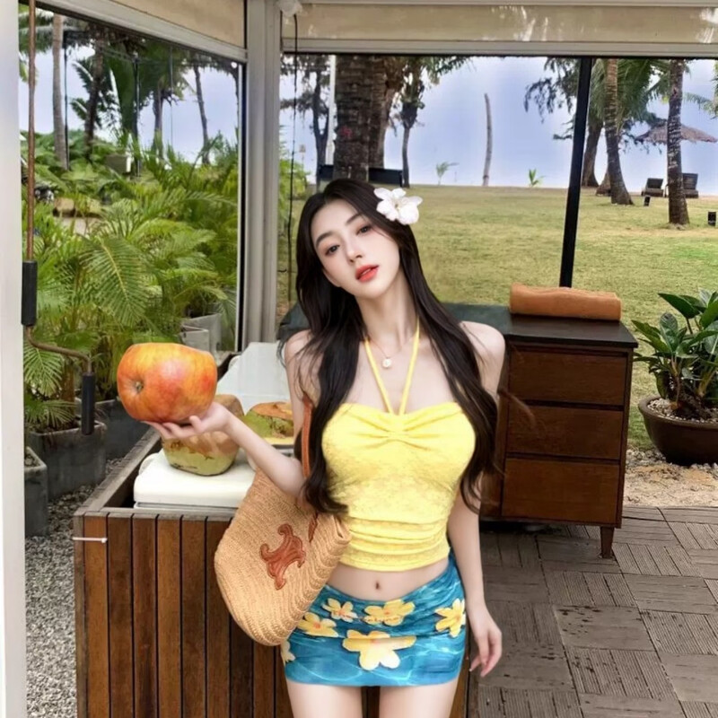 Bai Qixin swimsuit female dopamine girl island sweet outfit three-piece seaside vacation tube top suspender sweet and spicy slimming summer yellow tube top three-piece set one size 80-118 pounds